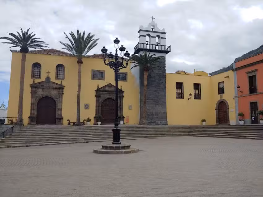 Parroquia Ntra. Sra. de los &Aacute;ngeles y San Jos&eacute; de Calasanz