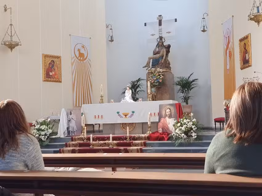 Parroquia Nuestra Se&ntilde;ora de los Dolores (Bu&ntilde;ol-Las Ventas)