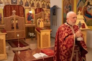 Parroquia ortodoxa &laquo;Los Santos Rumanos&raquo;, M&oacute;stoles