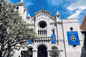 Parroquia San Bartolom&eacute; &ndash; Santa Mar&iacute;a