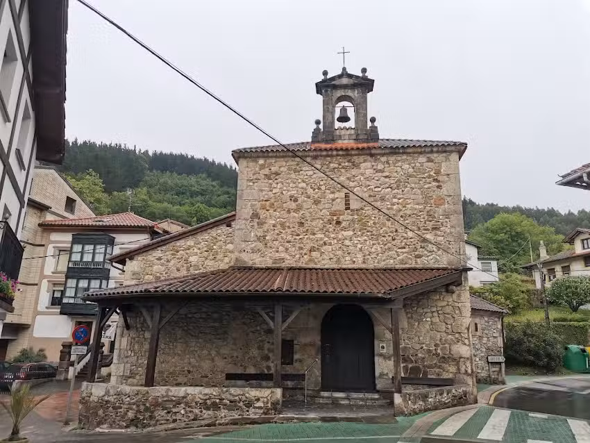 Parroquia San Juan y Santa Mar&iacute;a