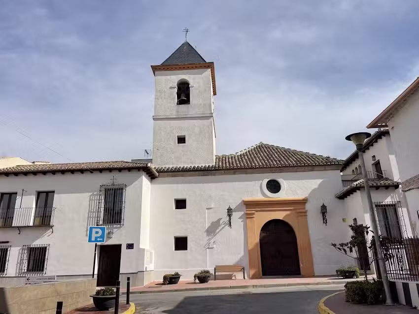 Parroquia San Mart&iacute;n de Tours de Deifontes