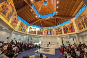 Parroquia Santa Catalina Laboure