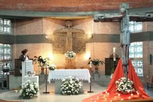 Parroquia Santa Mar&iacute;a Madre de la Iglesia