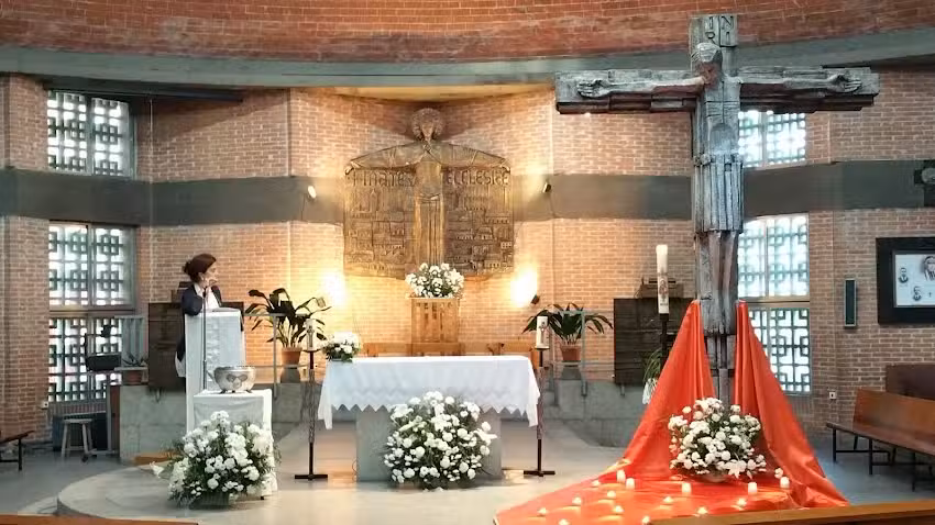 Parroquia Santa Mar&iacute;a Madre de la Iglesia