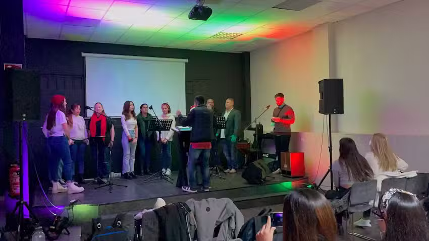 Raices Madrid &bull; Christian Evangelical Church