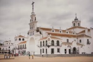 Real e Ilustre Hermandad de Nuestra Señora del Rocío
