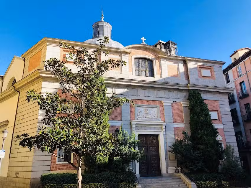 Real Iglesia Parroquial de Santiago y San Juan Bautista