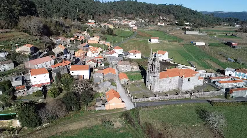 R&Oacute;O DE ABAIXO