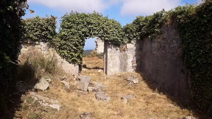 Ruinas de la Capilla de Estrela