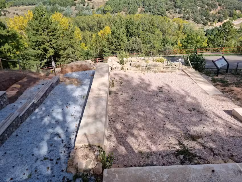 Ruinas de la iglesia de San Mart&iacute;n de la Cuesta