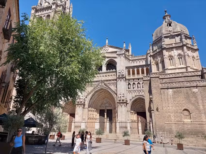 Santa Iglesia Catedral Primada de Santa Mar&iacute;a