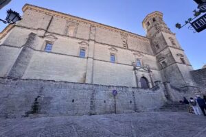 Torre campanario de la Iglesia de S. Juan Evangelista