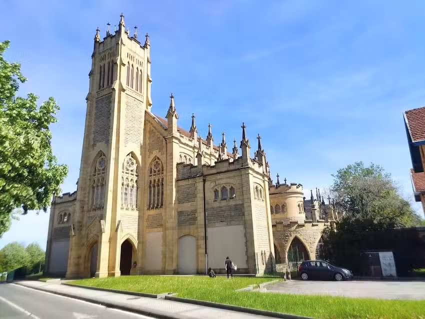 Zorroagako Eliza/Iglesia de Zorroaga
